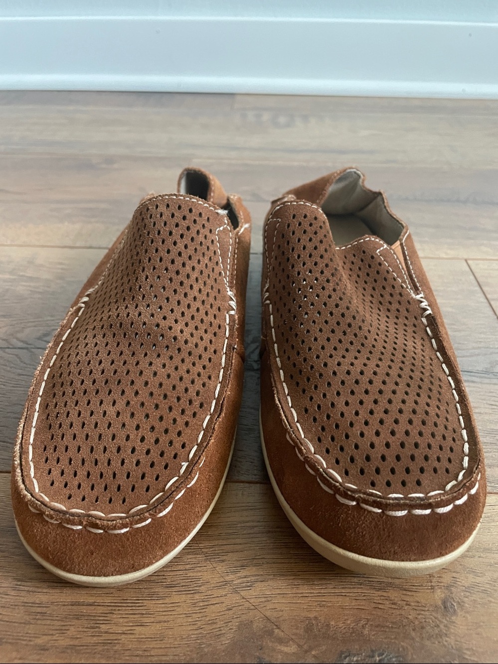 Olukai Women’s Nohea Perf Brown Suede Leather Loafers Size 9 - Picture 4 of 13